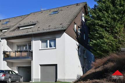 Schöne 4-Zimmer Eigentumswohnung mit großer Garage - Wohnung Meinerzhagen | Angebot:23978306