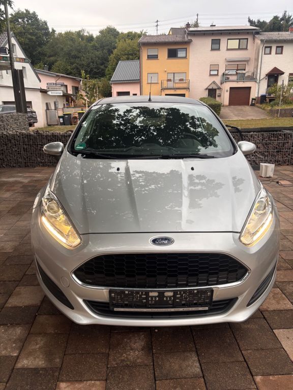 Ford Fiesta 152.916 km 4.000 € Ottweiler 66564
