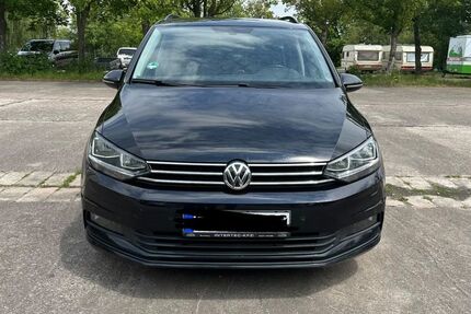 VW Touran 128.000 km 19.500 &euro; Erfurt 99084