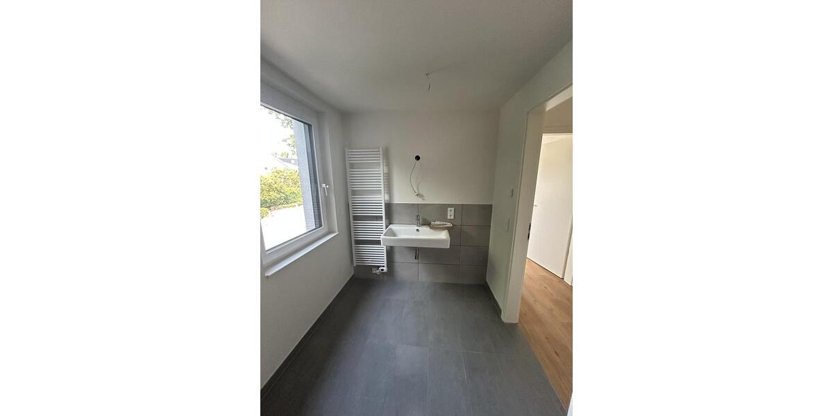 Etagenwohnung Heikendorf - 3 Zimmer, 85 m&sup2;, 1.300&euro; | Angebot:26417110