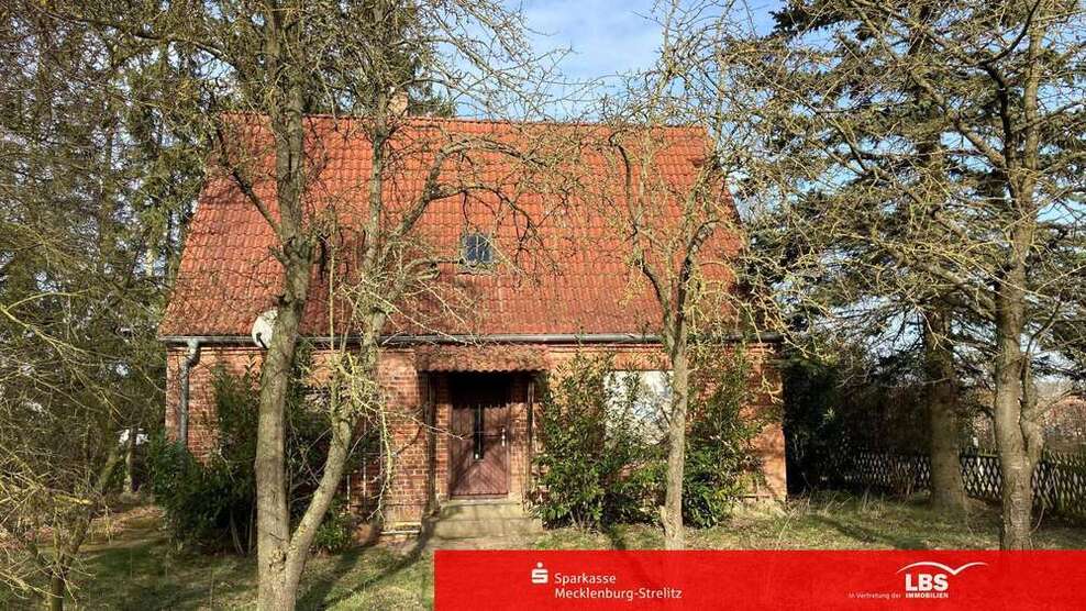 Haus zum Kaufen in Woldegk 55.000 € 83 m²