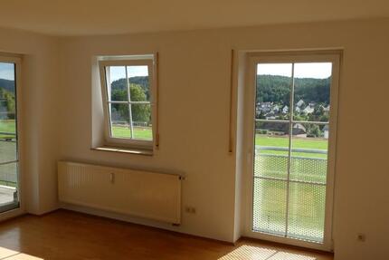 Wohnung Nabburg - 3 Zimmer, 71 m&sup2;, 210.000&euro; | Angebot:25374412