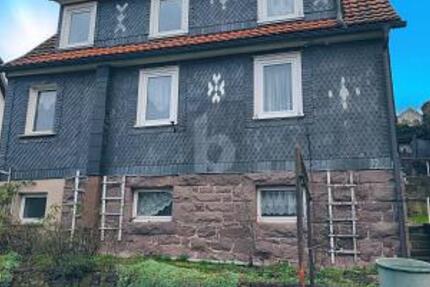 FAMILIENPARADIES MIT WINTERGARTEN UND AUSBLICK