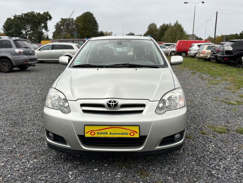 Toyota Corolla 155.617 km 3.300 € Kamenz 01917