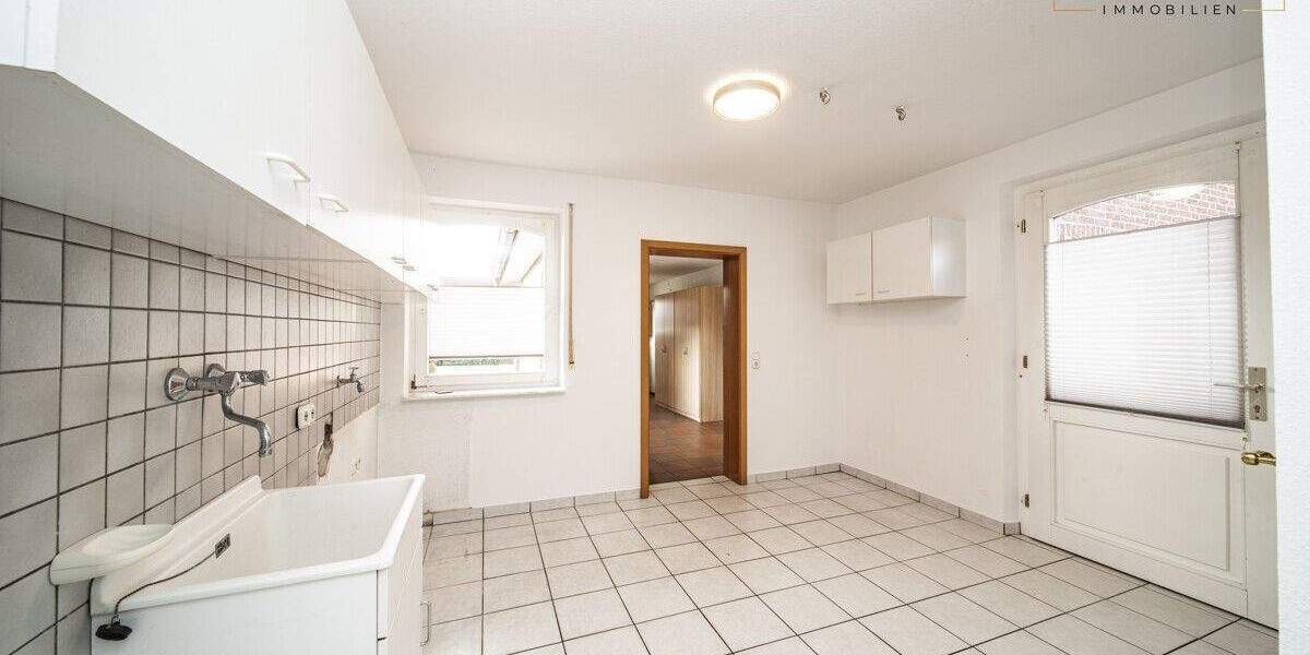 *Geräumiges Zuhause mit Doppelgarage und guter Struktur in Garrel zu verkaufen* 5 zimmer