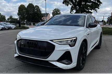 Audi e-tron 52.355 km 36.899 &euro; Dresden 01157