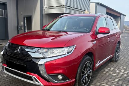 Mitsubishi Plug-in Hybrid Outlander 68.243 km 19.000 &euro; Büdingen 63654
