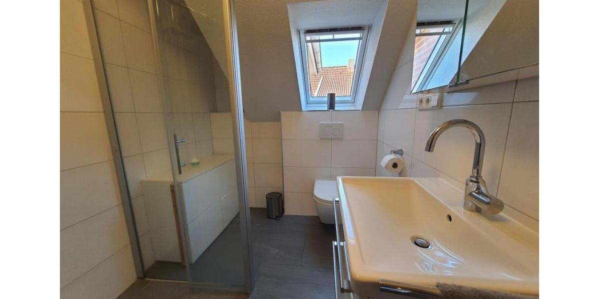 Dachgeschoßwohnung Großefehn - 3 Zimmer, 63 m&sup2;, 650&euro; | Angebot:26322172