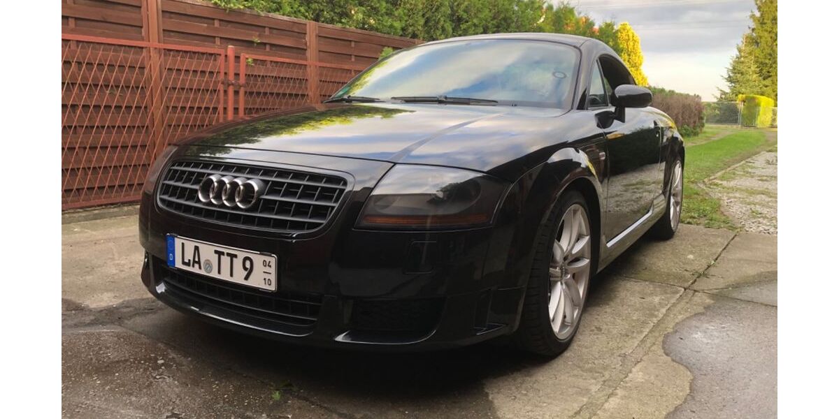 Audi TT 157.000 km 11.900 &euro; Landshut 84028