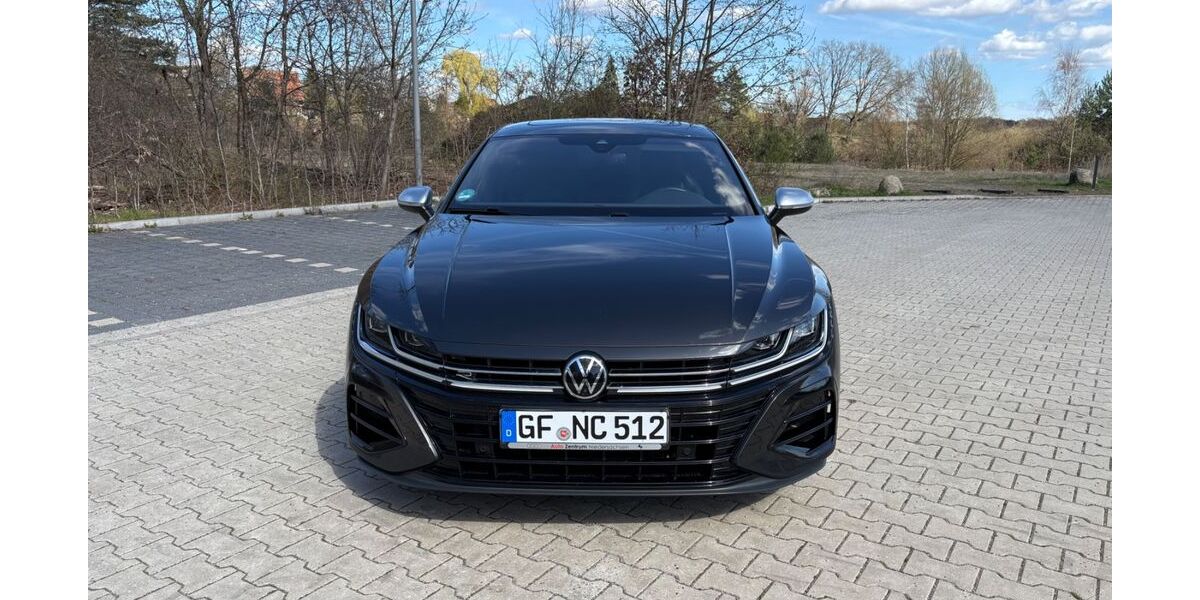 VW Arteon 58.000 km 34.900 &euro; Tülau 38474