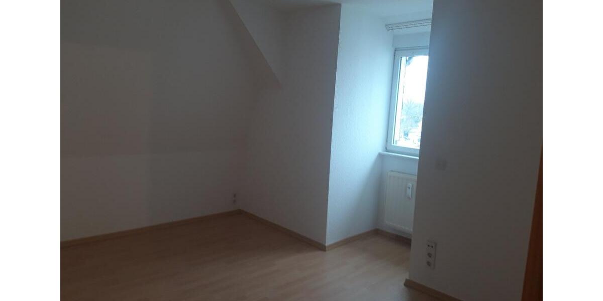 Dachgeschoßwohnung Perleberg - 3 Zimmer, 82 m&sup2;, 485&euro; | Angebot:26321315