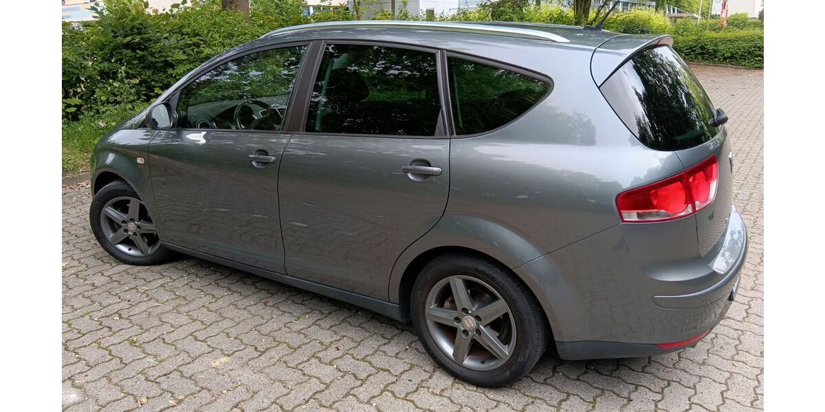 Seat Altea 338.000 km 2.750 &euro; Buxtehude 21614