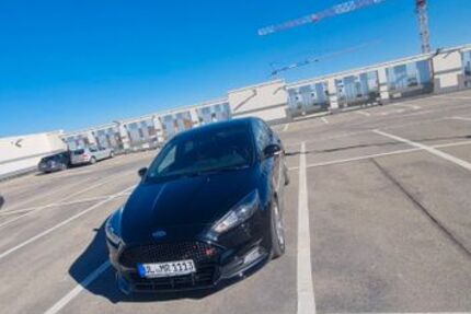 Ford Focus 90.000 km 17.500 &euro; Ulm 89075