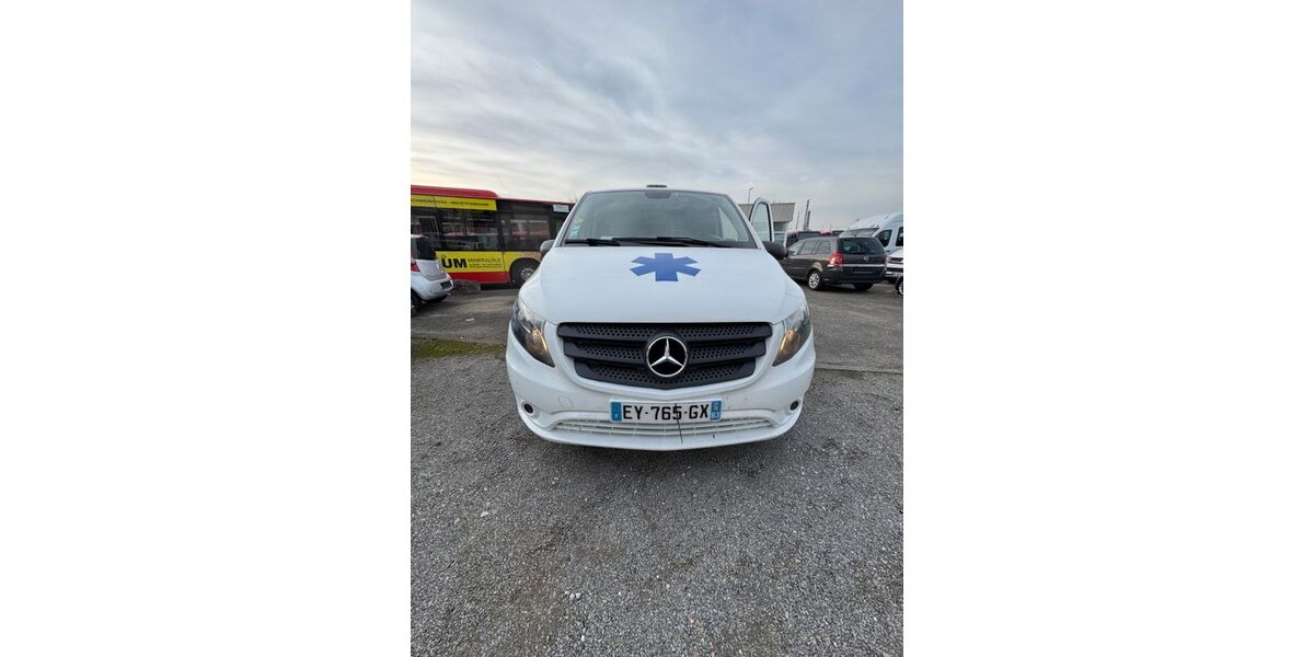 Mercedes-Benz Vito 351.800 km 10.600 &euro; Offenburg 77654