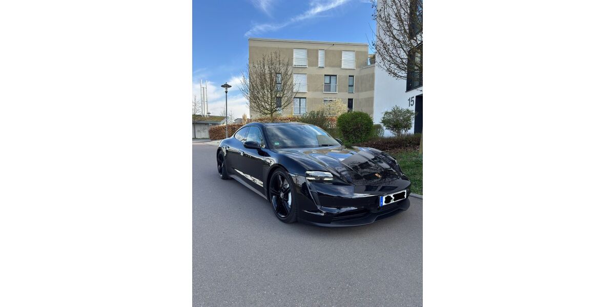 Porsche Taycan 72.000 km 60.999 &euro; Esslingen 73728