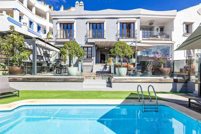 Haus zum Kaufen in Benahavís 1.095.000 € 333 m²