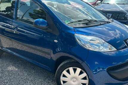 Peugeot 107 41.547 km 3.990 &euro; Berlin 13089