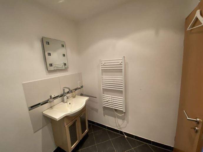 Mehrfamilienhaus, Wohnhaus Gillenfeld - 3 Zimmer, 65 m&sup2;, 570&euro; | Angebot:26026962