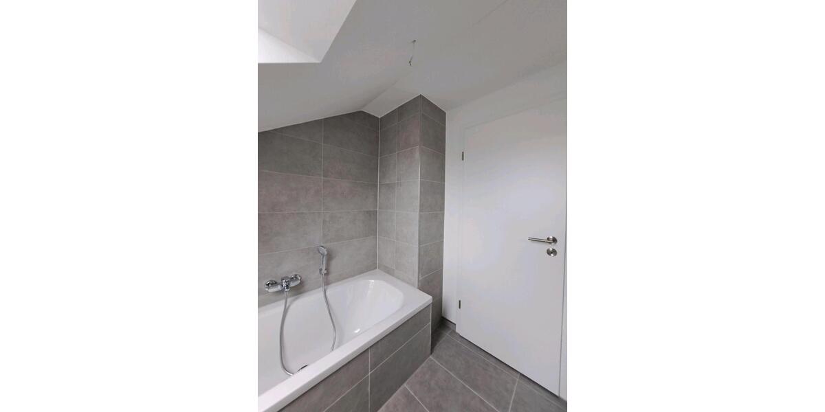 DG-Wohnung 75 qm in Wenzenbach 3 zimmer