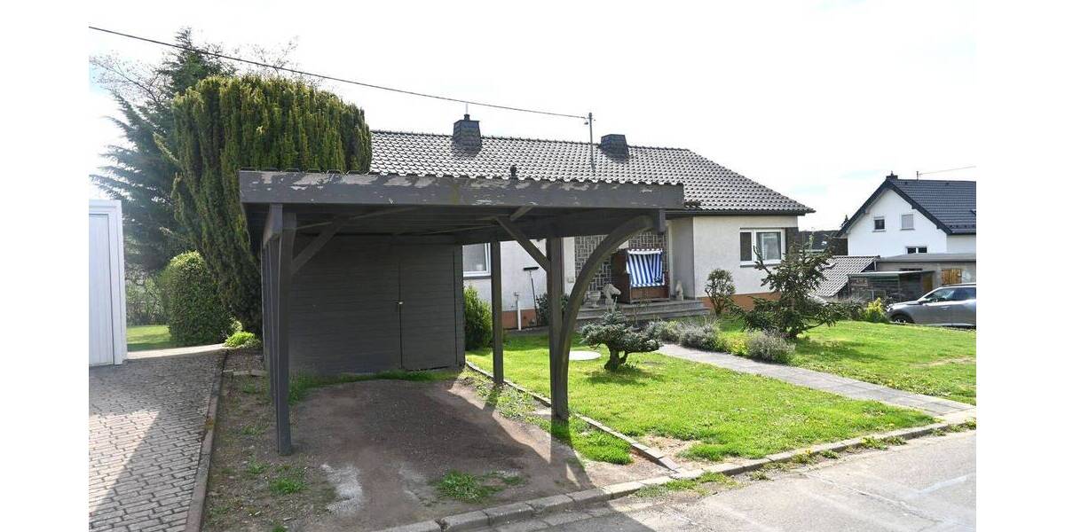Etagenwohnung Alflen - 3 Zimmer, 92 m&sup2;, 90.000&euro; | Angebot:26257448