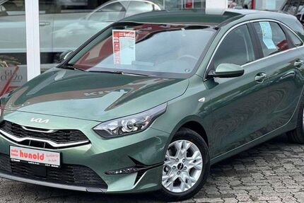 Kia ceed / Ceed 1.500 km 22.990 &euro; Olpe 57462