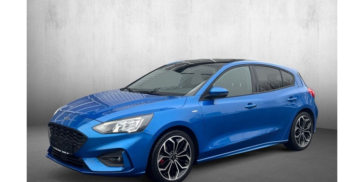 Ford Focus 33.714 km 20.850 &euro; Ludwigsburg 71636