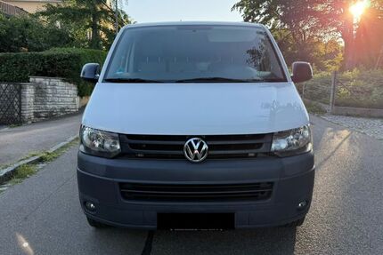 VW T5 Transporter 273.000 km 7.500 &euro; Augsburg 86156