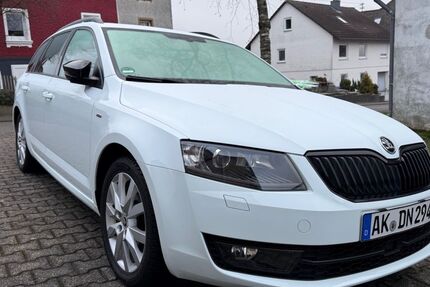 Skoda Octavia 127.000 km 11.900 &euro; Birken-Honigsessen 57587
