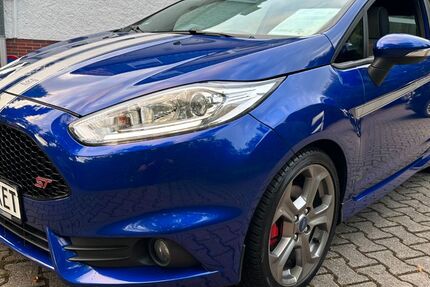 Ford Fiesta 116.000 km 9.999 &euro; Dortmund 44265