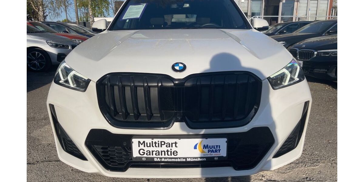 BMW X1 167.000 km 28.950 &euro; München 81243