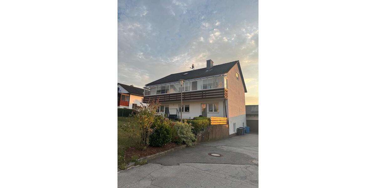 Etagenwohnung Büchlberg - 4 Zimmer, 114 m&sup2;, 229.000&euro; | Angebot:27189768