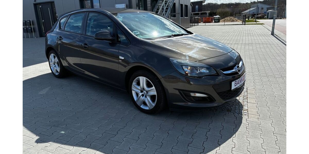 Opel Astra 119.000 km 7.380 &euro; Kirchgellersen 21394