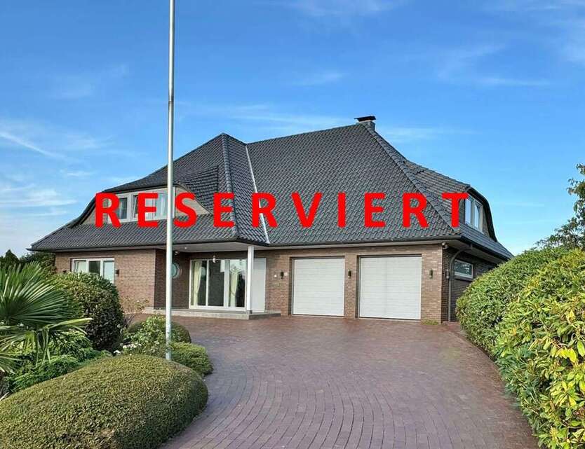 Haus zum Mieten in Brake 2.500 € 285 m²