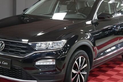 VW T-Roc 110.525 km 18.990 &euro; Großmehring 85098