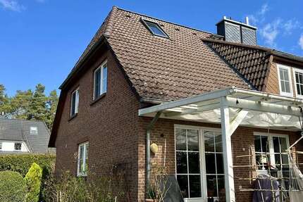 Haus zum Mieten in Buchholz i.d.N. 1.940 € 130 m² 4 zimmer