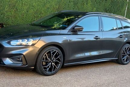 Ford Focus 82.000 km 18.000 &euro; Bietigheim-Bissingen 74321