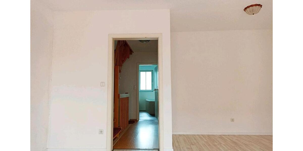 Reihenhaus Werdau - 5 Zimmer, 125 m&sup2;, 188.900&euro; | Angebot:27245471