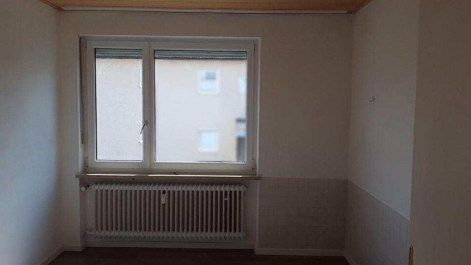 Etagenwohnung Mainburg - 3.5 Zimmer, 85 m&sup2;, 750&euro; | Angebot:26058487
