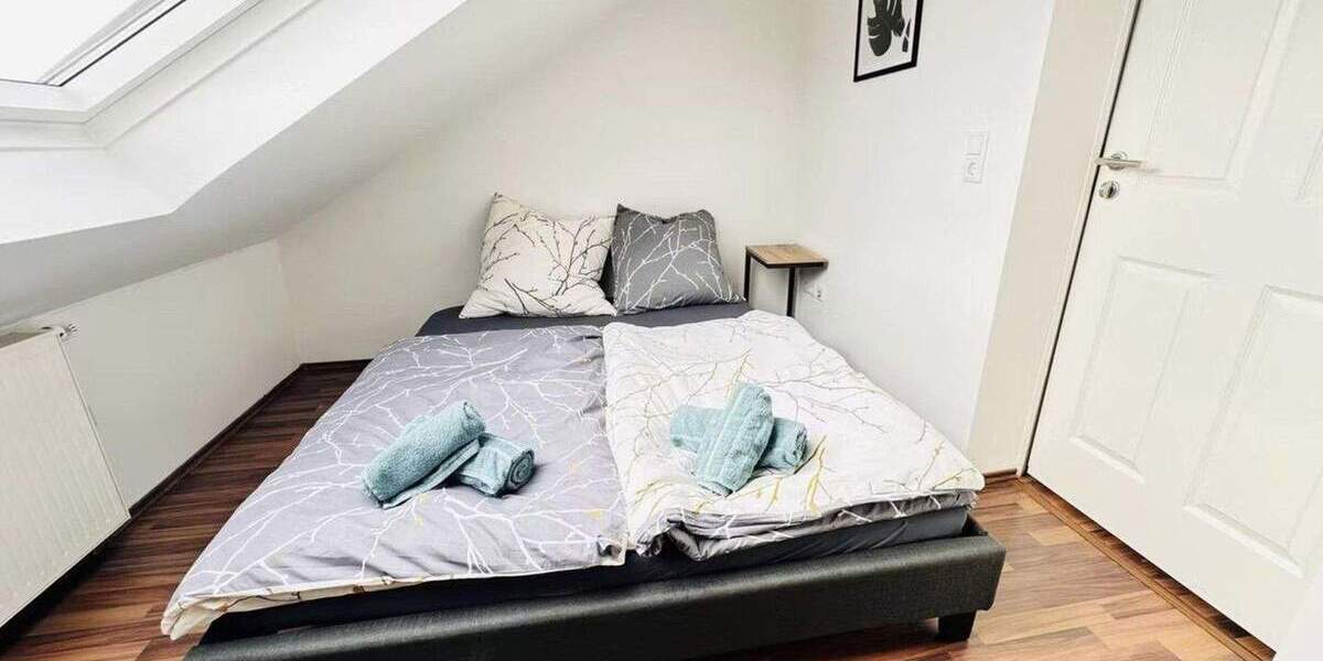 Etagenwohnung Pforzheim Nordstadt - 3 Zimmer, 110 m&sup2;, 1.050&euro; | Angebot:25300495