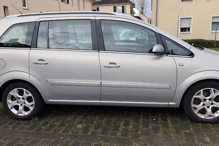 Opel Zafira 161.795 km 1.800 &euro; Leverkusen 51373