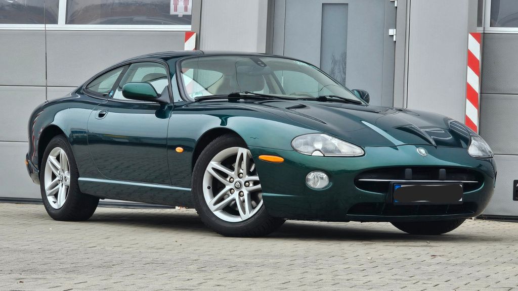 Jaguar XK 173.322 km 16.480 &euro; Friedrichsdorf (10 Min. nördlich von Frankfurt/M) 61381