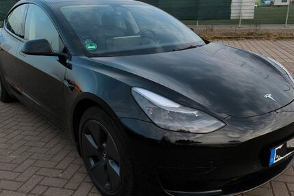 Tesla Model 3 25.500 km 26.450 &euro; Stuhr 28816