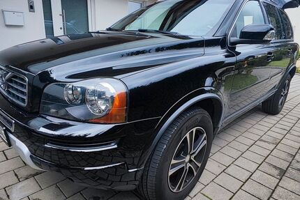 Volvo XC90 146.500 km 18.700 &euro; Trossingen 78647