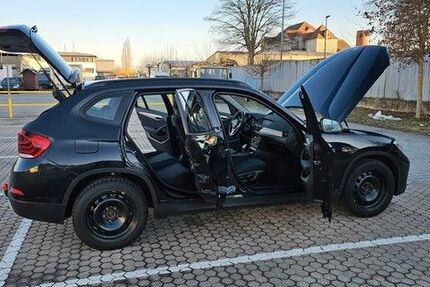 BMW X1 158.000 km 12.500 € Regensburg 93055