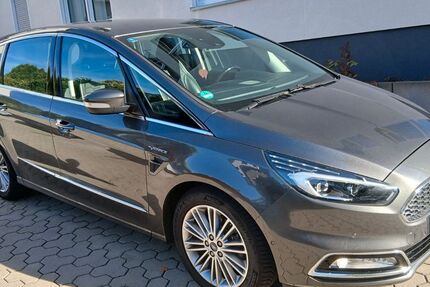Ford S-Max 207.000 km 20.999 € Viersen 41747