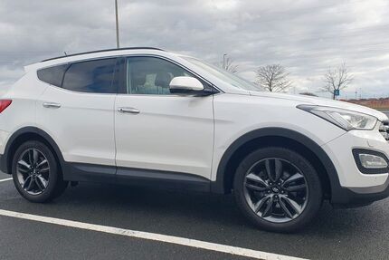 Hyundai SANTA FE 175.700 km 11.990 &euro; Emden 26723