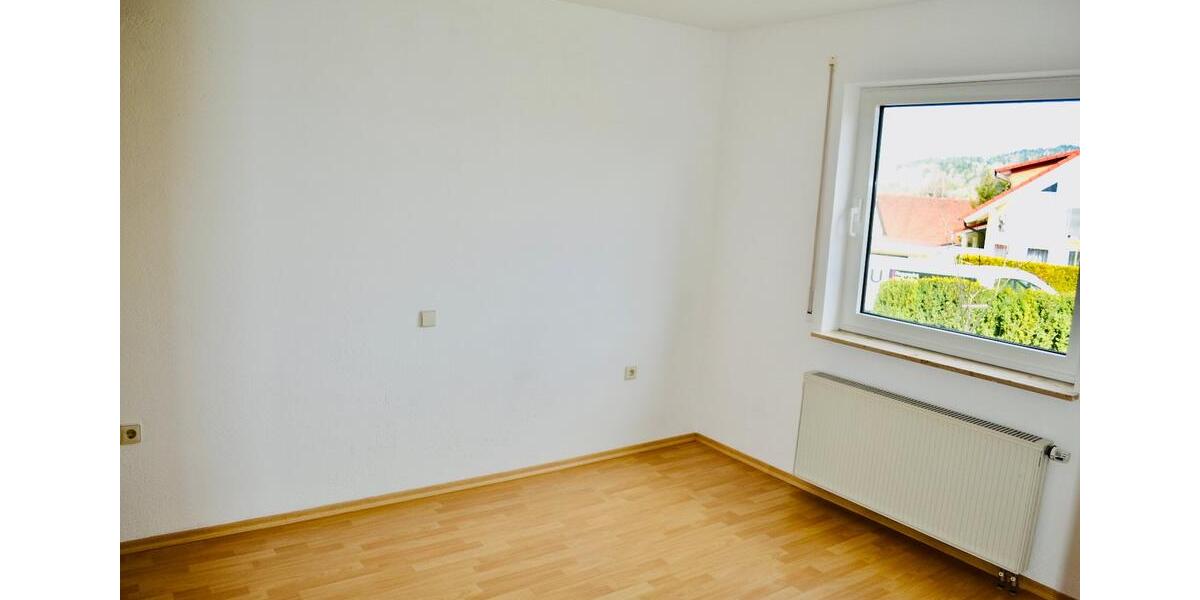 Erdgeschoßwohnung Stockach - 2 Zimmer, 63 m&sup2;, 850&euro; | Angebot:26415063