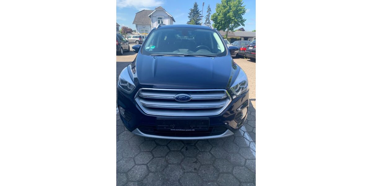 Ford Kuga 180.797 km 12.900 &euro; Bönningstedt 25474