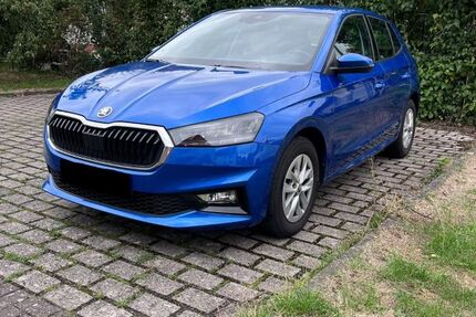 Skoda Fabia 27.500 km 17.200 &euro; Fernwald 35463