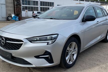 Opel Insignia 152.000 km 7.973 &euro; Halle/Saale 06116